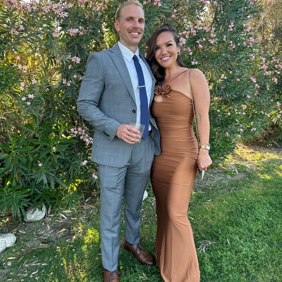 Copper Floor Length Dress/Gown with front flower detail size M - Picture 2 of 6